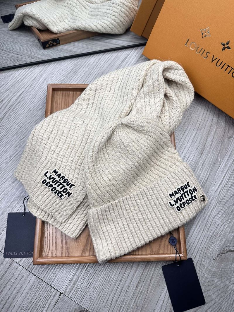 Louis Vuitton Caps Scarfs